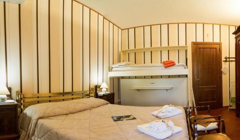 4인용 스탠다드 룸, B&b Timeout