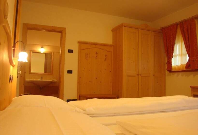 스탠다드 룸 산 전망, Agritur Cornasest