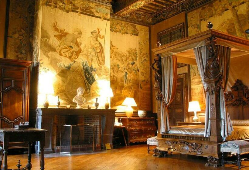 Люкс, Château De Brissac