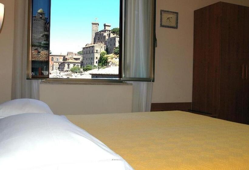 Номер Стандарт, Nazionale