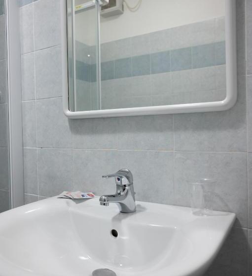 Четырехместный Номер Стандарт, Ostello Città Di Rovereto