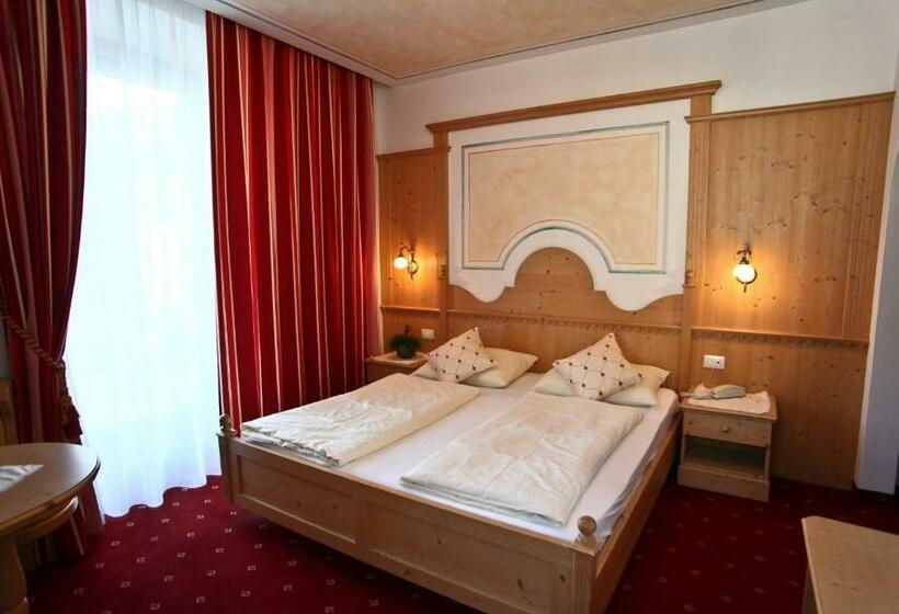 Номер Стандарт, Alpin & Stylehotel Die Sonne