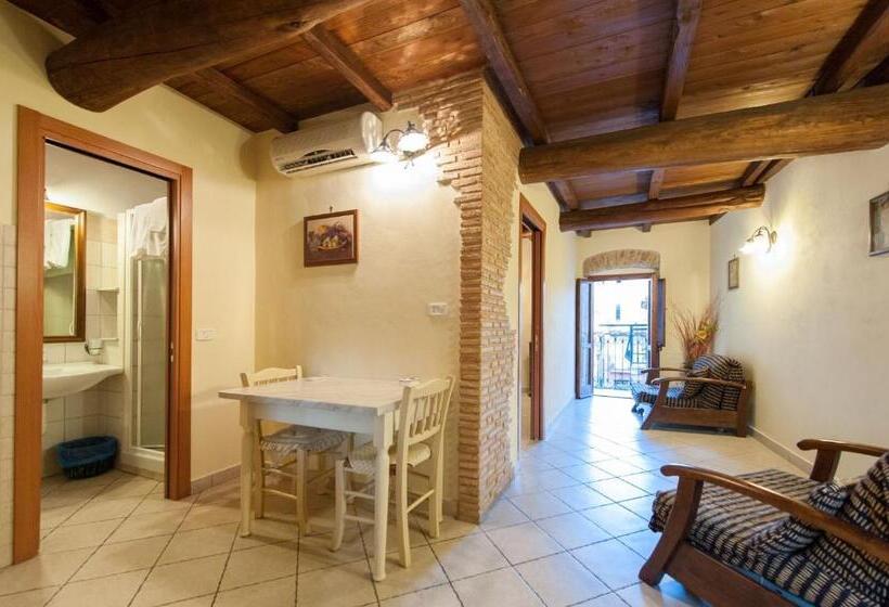 Классический Номер, Bed And Breakfast Mblò