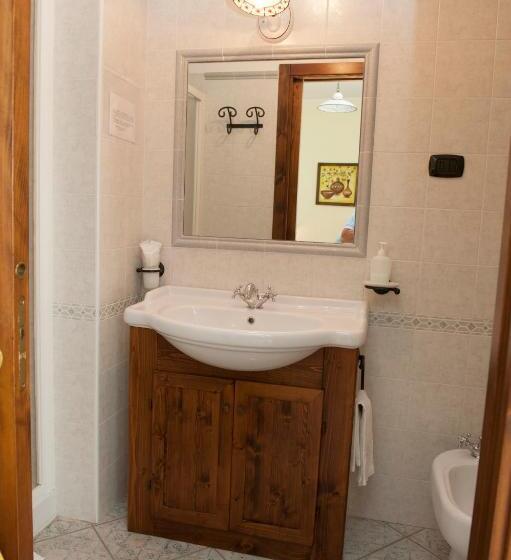 Студио Стандарт Вид на Сад, Casa Vacanze   B&b Il Tempone
