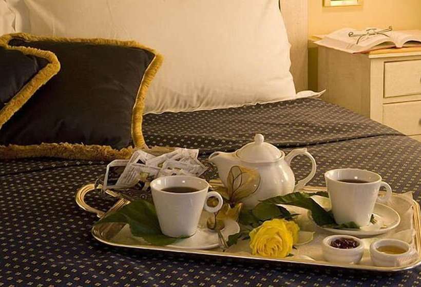 Четырехместный Номер Стандарт, Relais Madonna Di Campagna