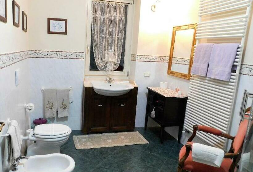 스탠다드 룸, Domus Langhe B&b