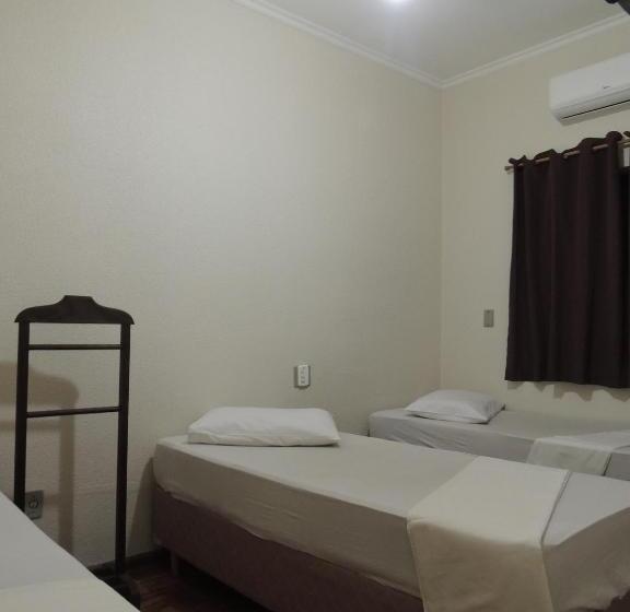 Номер Стандарт Трехместный, & Hostel San José