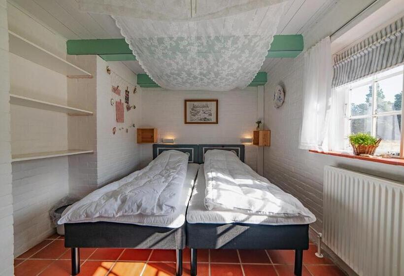 Номер Стандарт, Poppelgaarden Rømø   Hostel
