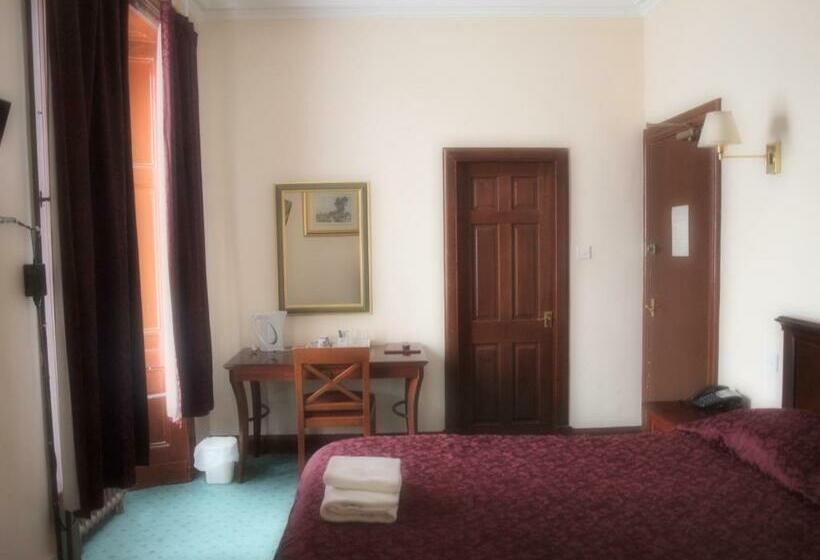 اتاق استاندارد, Argyll Arms Hotel