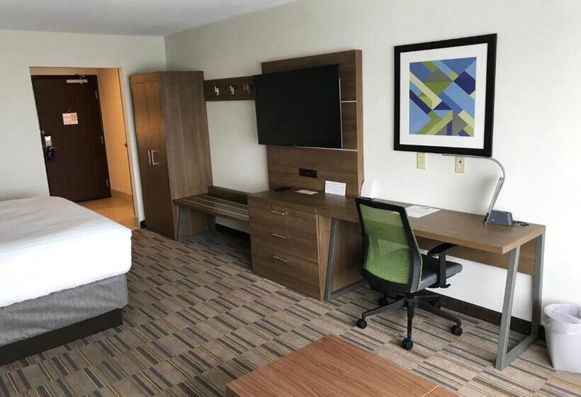 장애인을 위한 스위트, Holiday Inn Express & Suites   Pittsburgh   Monroeville, An Ihg
