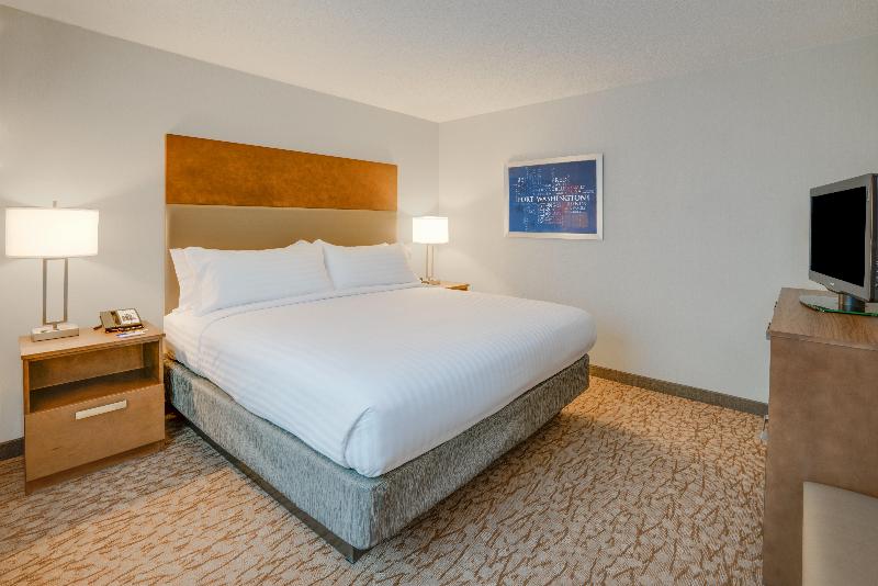스위트 킹사이즈 침대, Holiday Inn Express & Suites   Pittsburgh   Monroeville, An Ihg