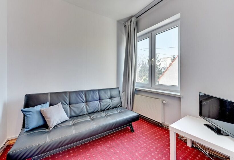חדר סטנדרט חדר אמבטיה משותף, Nice Rooms   Pokoje Gościnne