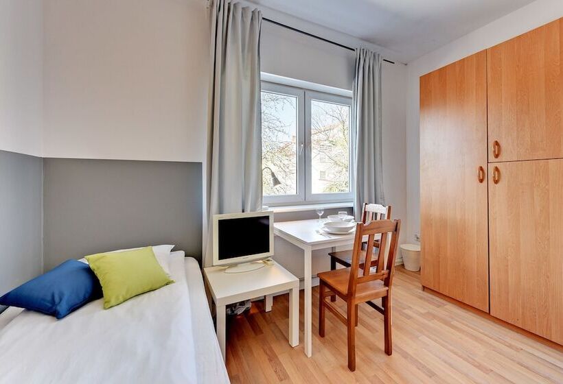 Pokój Standard Wspólna Łazienka, Nice Rooms   Pokoje Gościnne