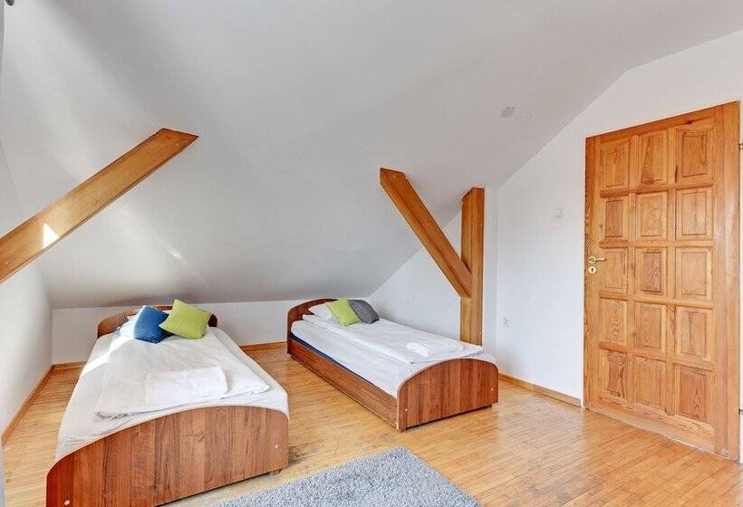 חדר סטנדרט לארבעה, Nice Rooms   Pokoje Gościnne