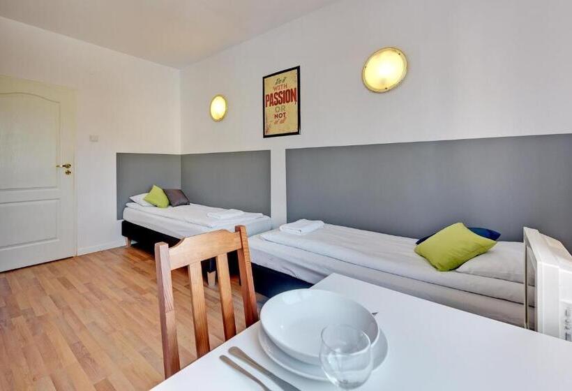 Pokój Standard Wspólna Łazienka, Nice Rooms   Pokoje Gościnne