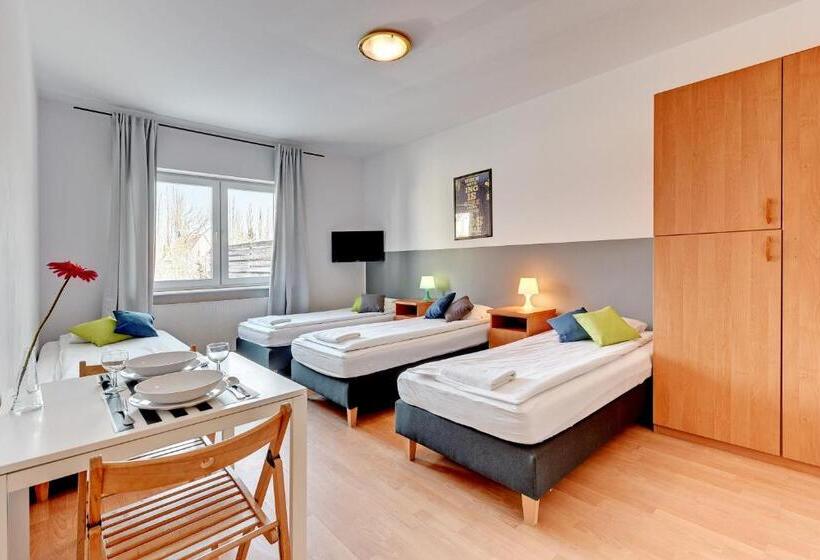 חדר סטנדרט לארבעה, Nice Rooms   Pokoje Gościnne