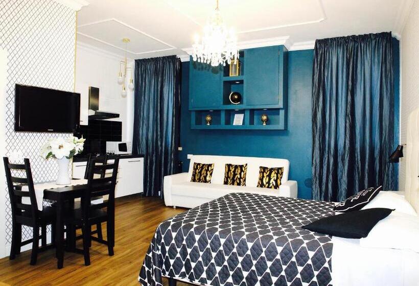 استودیوی استاندارد, Residence Cavour 63