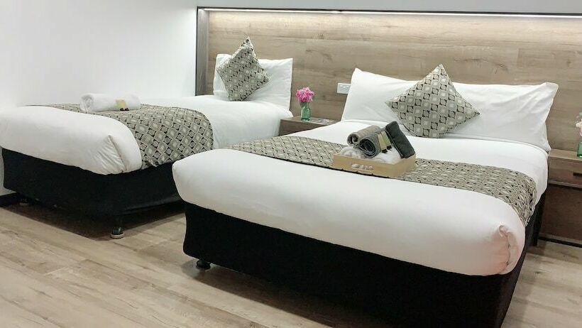 豪华房间, Elm Motel