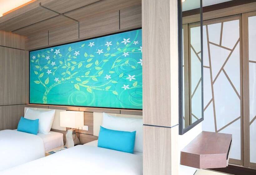 디럭스 룸, The Marina Phuket