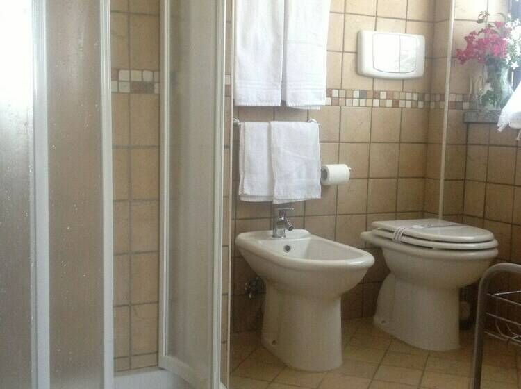 Номер Стандарт, B&b Oasi