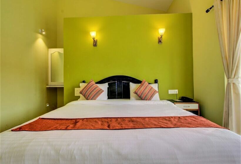 豪华小屋, Vagator Retreat Resort With Swimming Pool