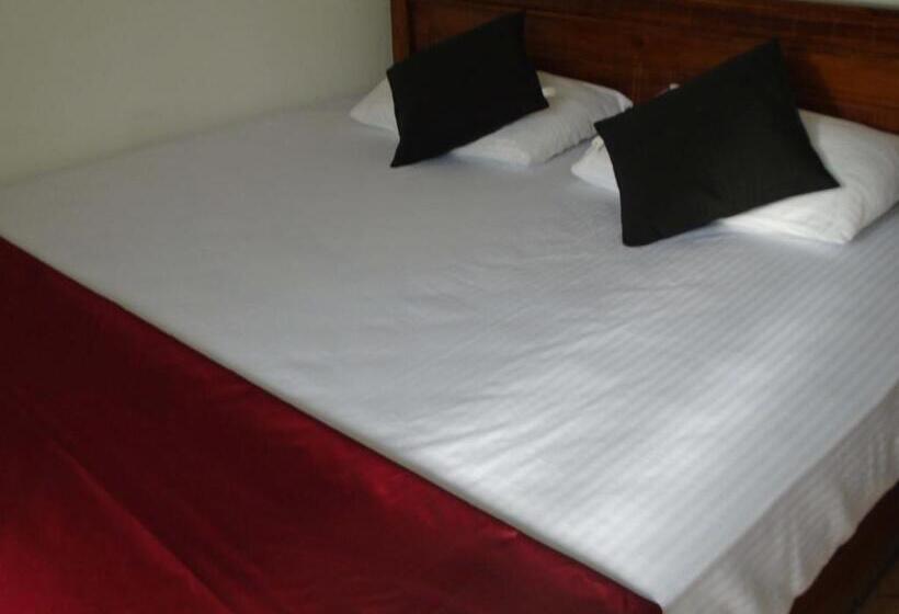 Standard-huone Parveke, Kandy Mountain Cottage