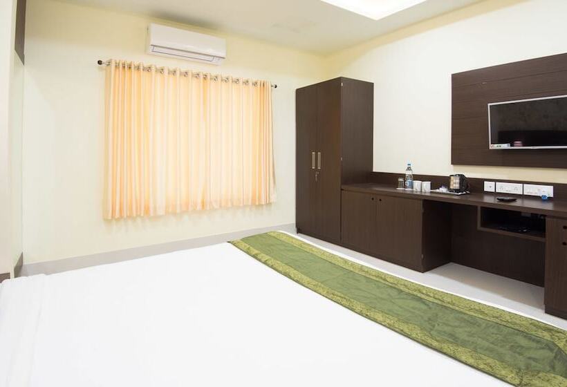 豪华房间, Treebo King S Court Chandrasekharpur