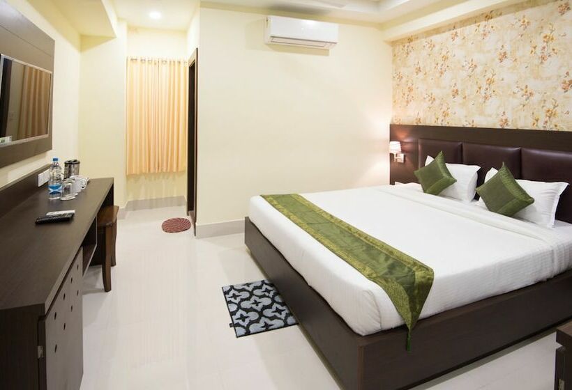 标准间, Treebo King S Court Chandrasekharpur