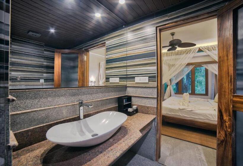 디럭스 스위트, Elixir Hills Suites Resort And Spa