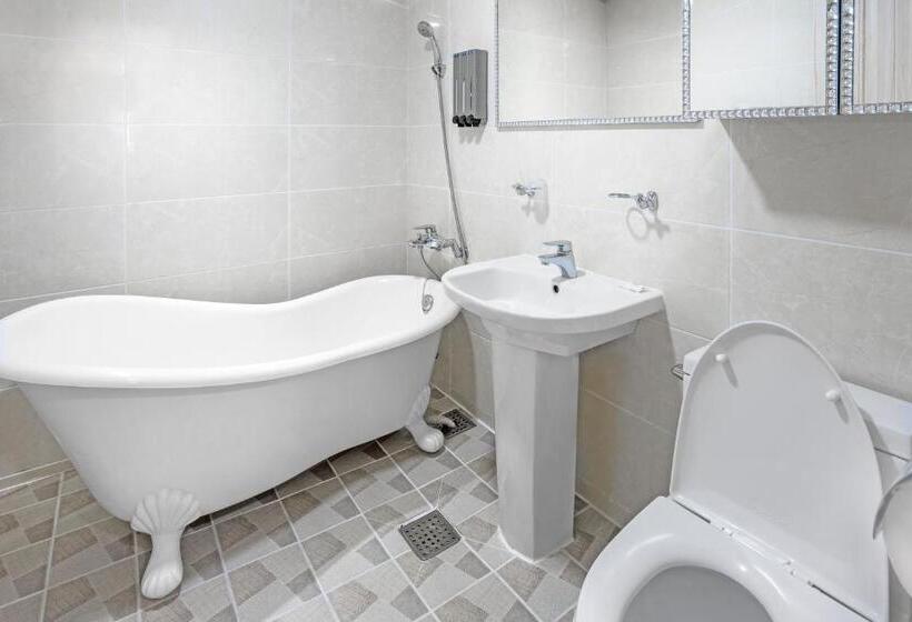 سوئیت پریمیوم, Home Fourest Resort Geoje