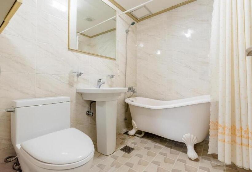 سوئیت پریمیوم, Home Fourest Resort Geoje