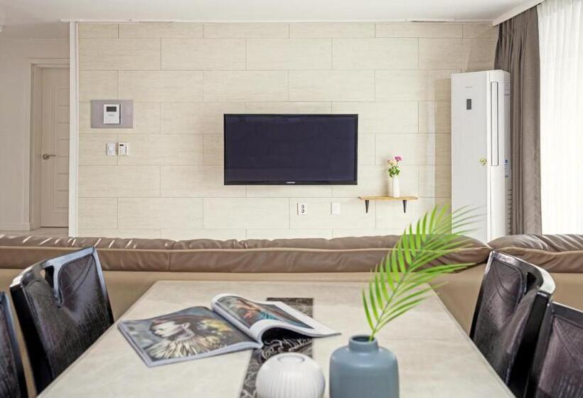 سوییت, Home Fourest Resort Geoje