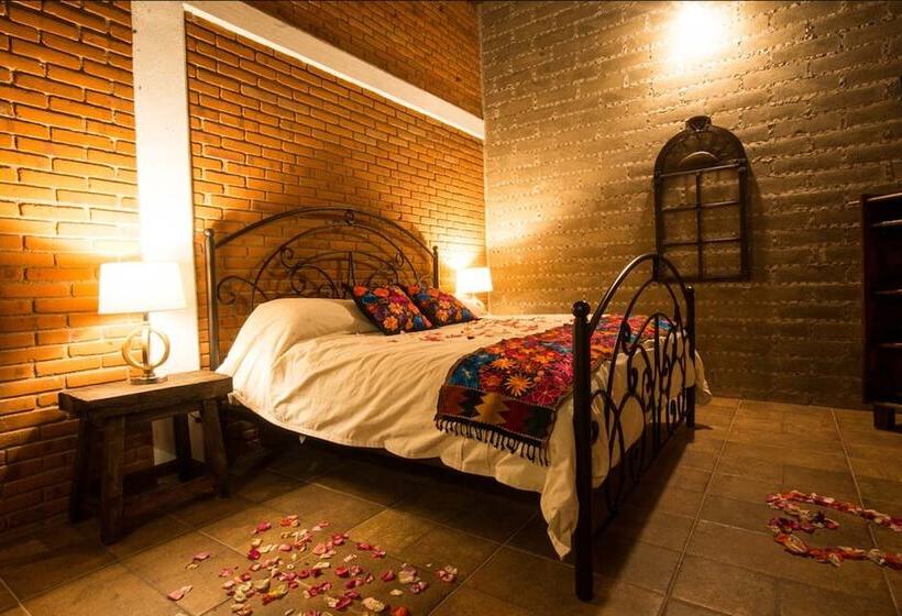 سوییت جونیور, Boutique Rincon Sagrado