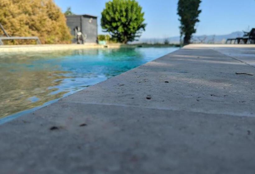 غرفة قياسية, Domaine De Pelican