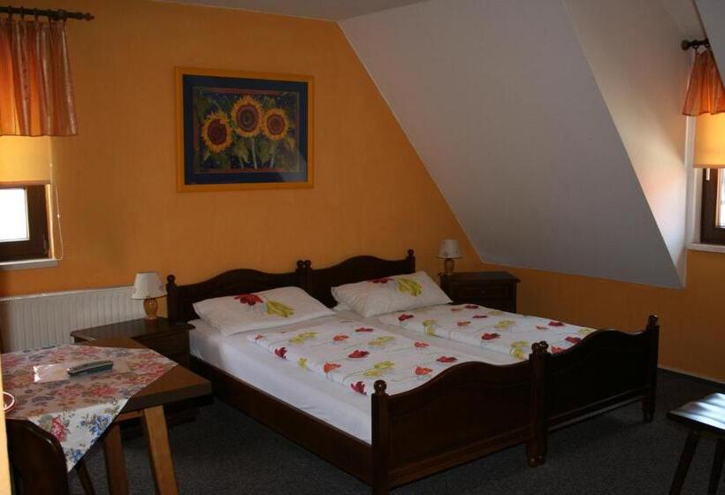 Номер Deluxe, Gasthaus & Hotel Zur Linde