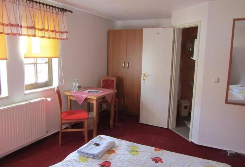 חדר דלוקס, Gasthaus & Hotel Zur Linde