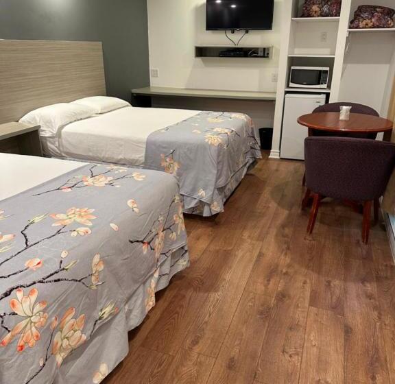 Номер Стандарт 2 Двуспальные Кровати, Motel Chez Nous