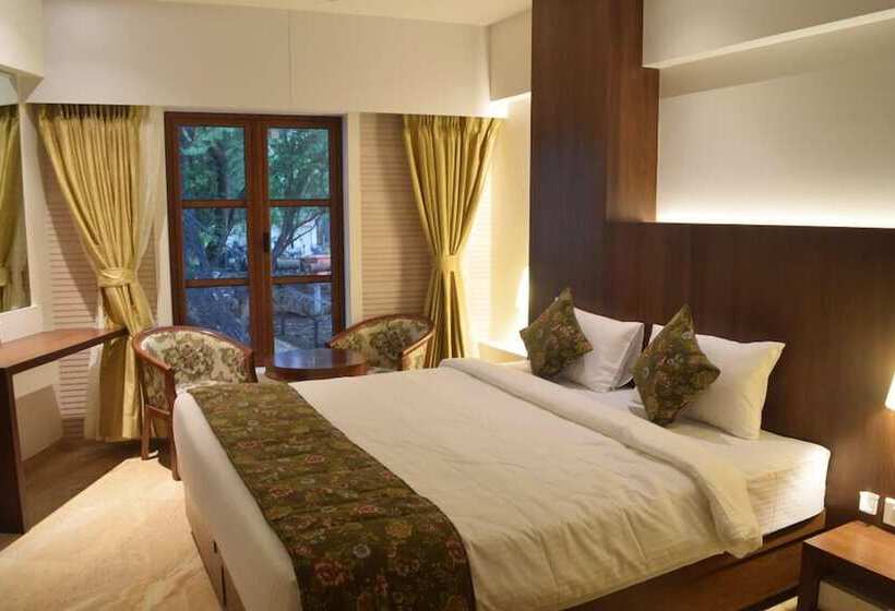 Номер Executive, South Coast Hotel Wagle Estate Thane