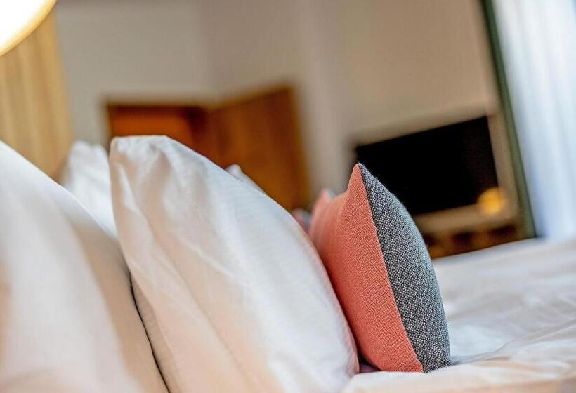 家庭套房, Boutique Hotel Pellas