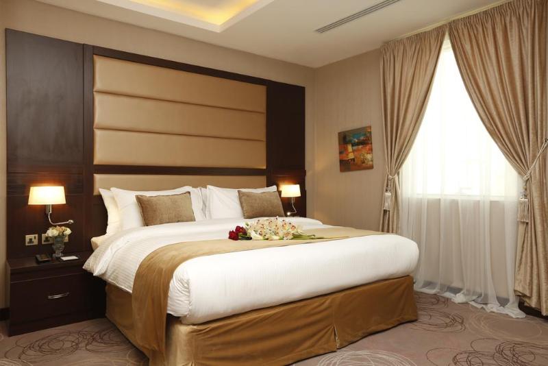Полулюкс, Swiss Flora Inn Hotel Riyadh