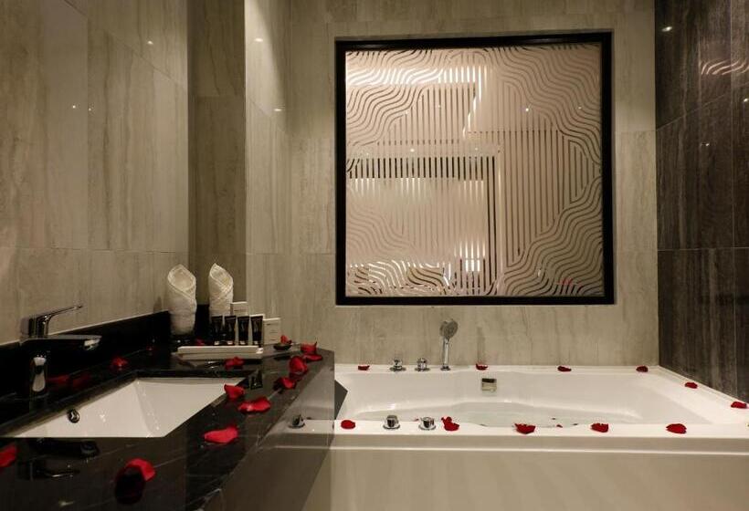 Люкс Вид на Город, Swiss Flora Inn Hotel Riyadh