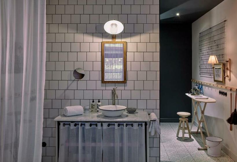 Номер Basic, 25hours Hotel The Royal Bavarian