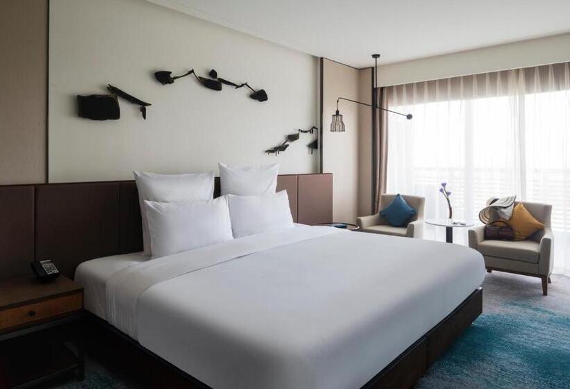 Номер Deluxe Кровать Кинг с Видом, Pullman Zhouzhuang