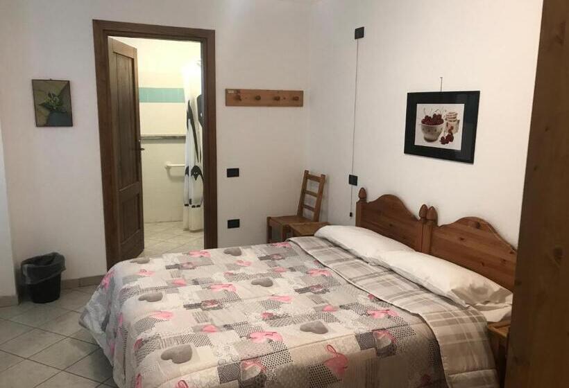 适合残疾人使用的标准间, Rifugio Escursionistico La Ruà