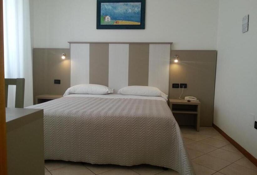 Номер Стандарт, Risorgimento   Albergo   Bar