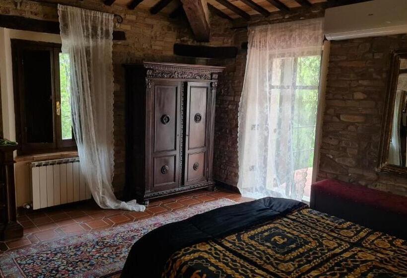 Номер Стандарт с Балконом, Convento Di San Martino In Crocicchio
