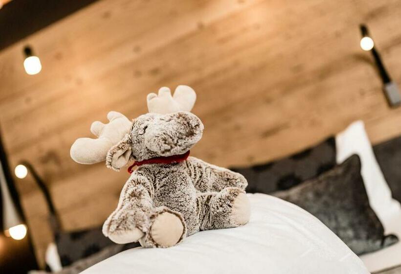 Полулюкс, Alpin Boutique Villa Gabriela   Adults Only