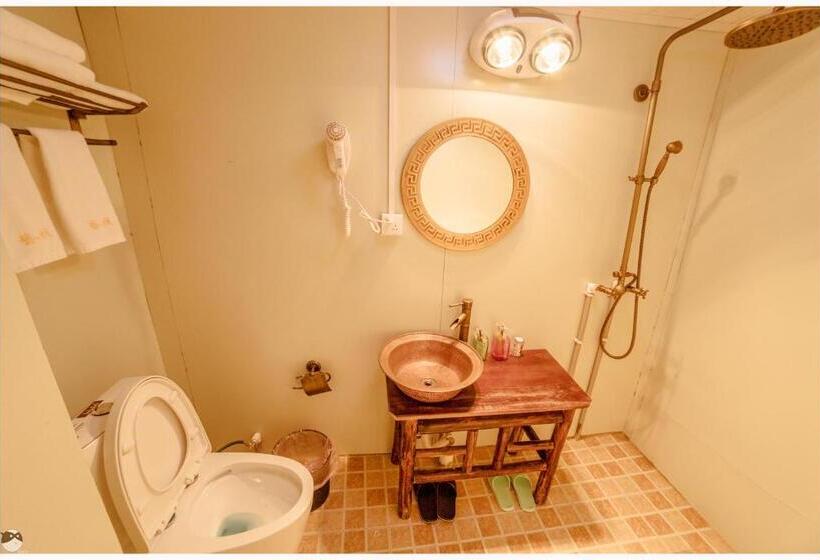Номер Superior, Yi's Hostel