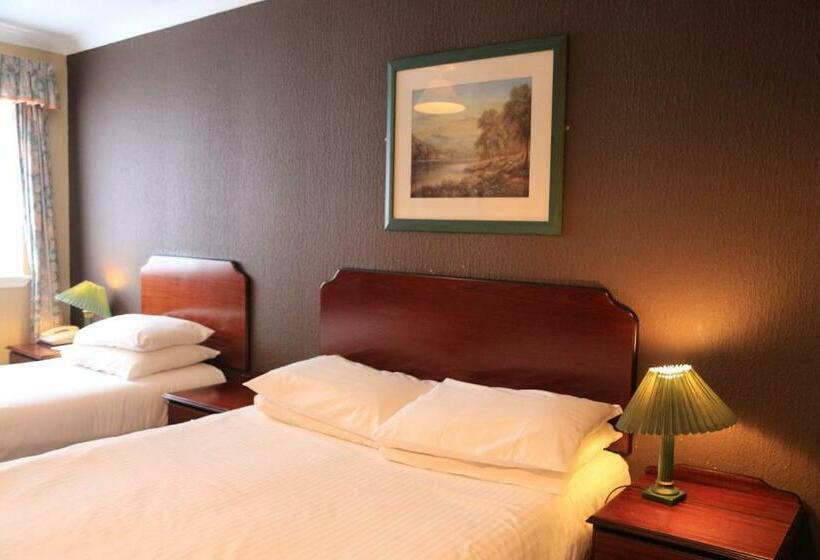 Номер Стандарт Трехместный, Gairloch Hotel  A Bespoke