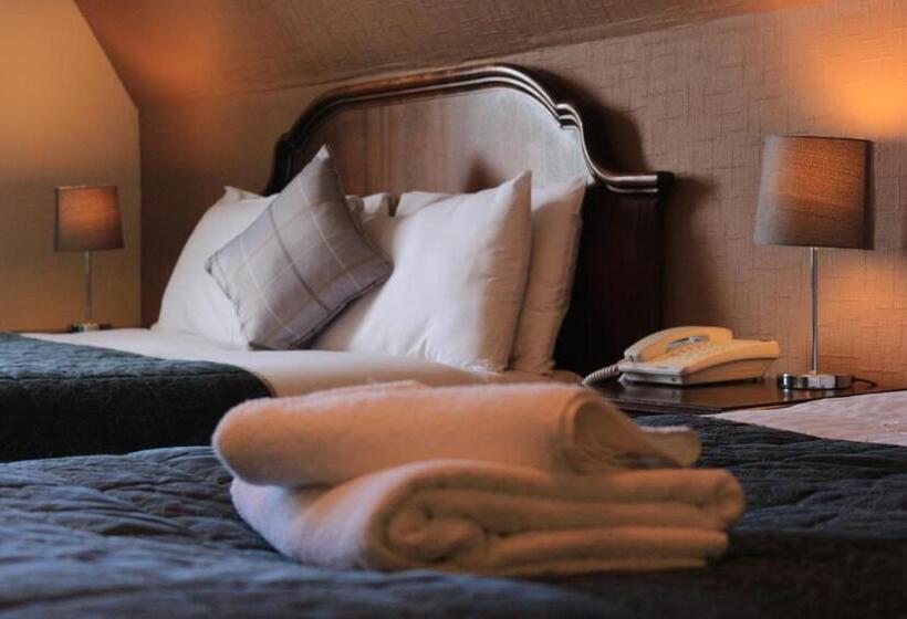 Номер Стандарт Трехместный, Gairloch Hotel  A Bespoke